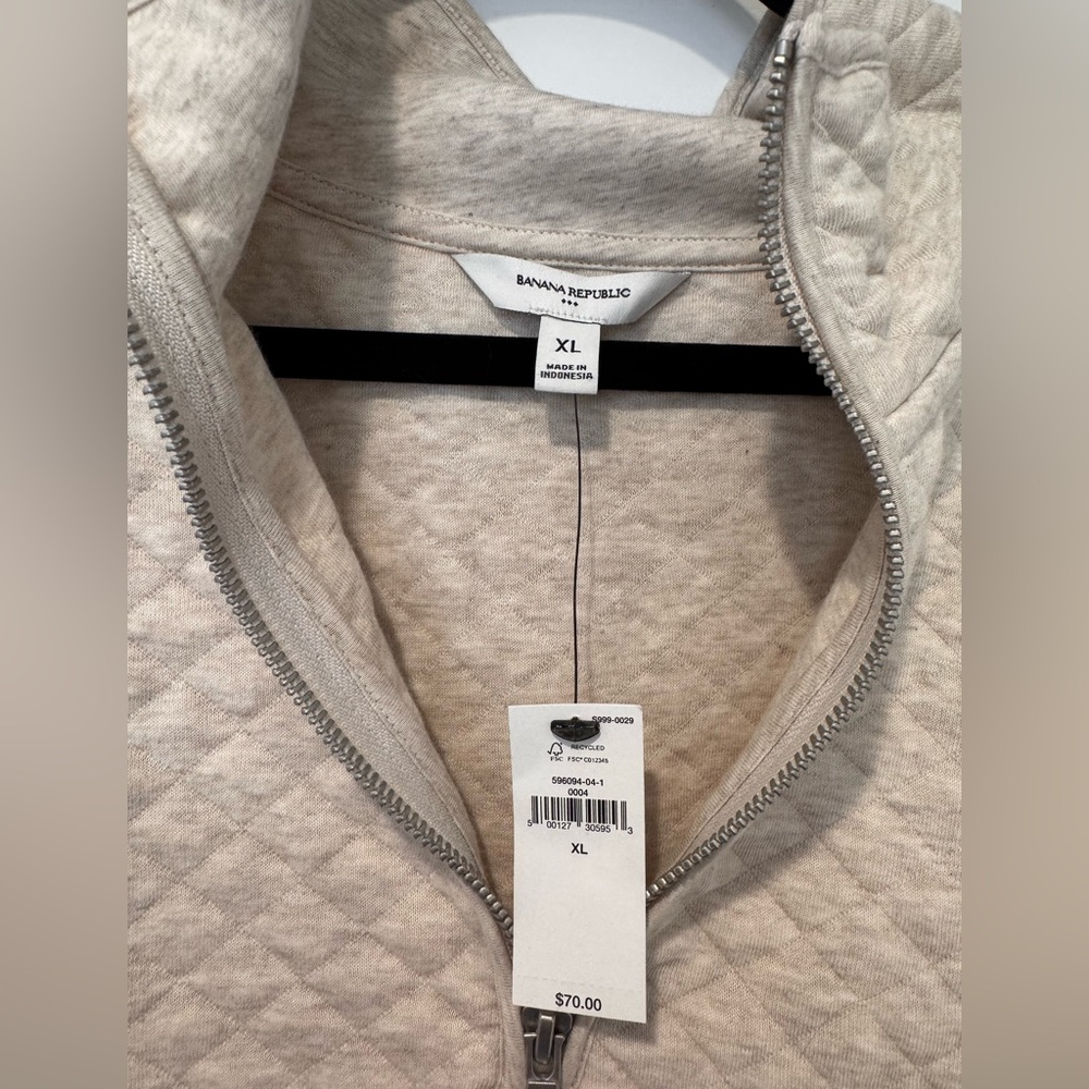 Auth.✅ NWOT Women’s Banana Republic “Heathered Oatmeal” Quilted 1/4 Zip Size XL🤍 - Picture 7 of 10